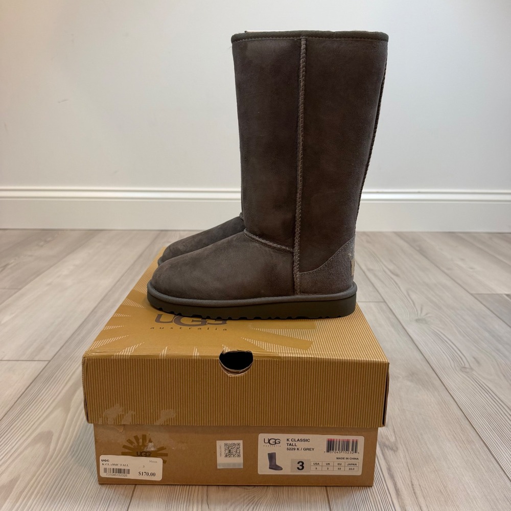 UGG Australia Kids Classic Tall Grey Suede Boots 5229 K Size 3 NEW